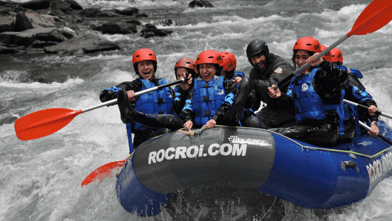 ¿Kayak, Rafting o Paddle Surf? Encuentra tu aventura acuática ideal