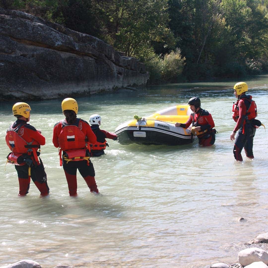 De la seguridad en los barrancos a la habilidad en aguas bravas: ¿Cómo ser instructor de deportes de aventura?