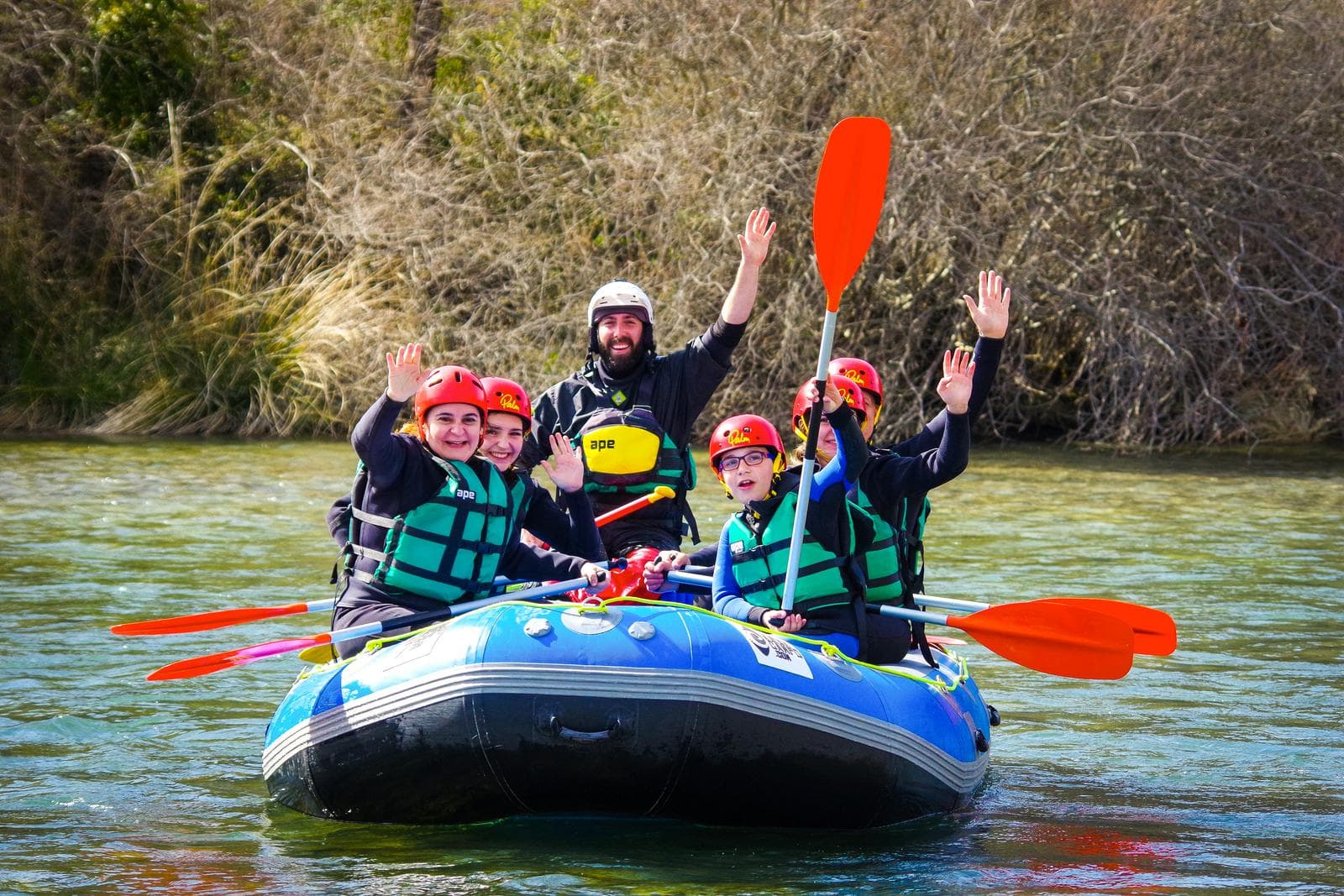 Benasque: El paraíso para el descenso de rafting en família