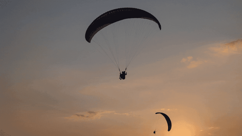Paragliding in France: a family adventure in the heights