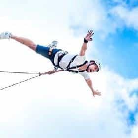 Consejos y material necesario para hacer puenting con seguridad