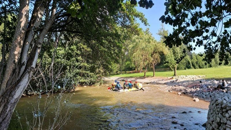 Passerelles en bois du Salencar de Barruera sur la rivière Noguera de Tor