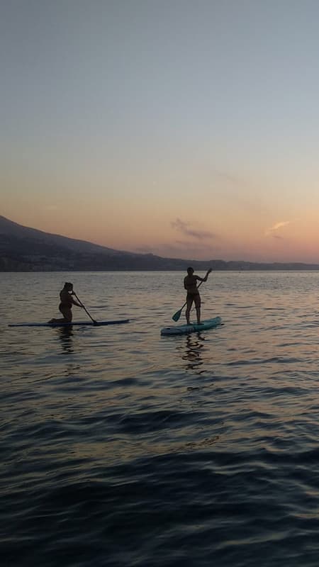 2h Ruta Guiada de Paddle Surf al Amanecer en Fuengirola: Costa del Sol
