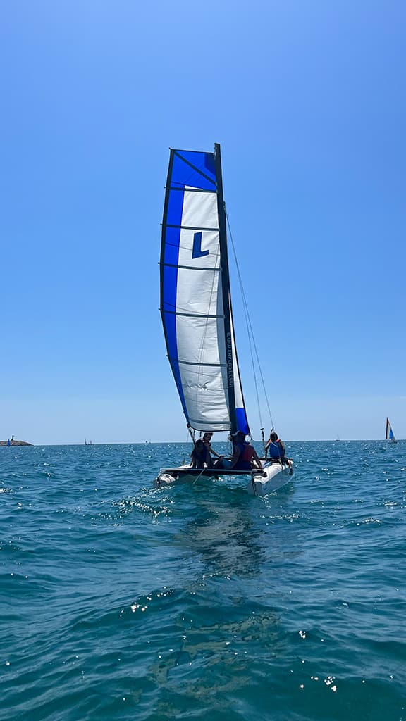 Excursió en Catamarà Adrenalina a Vilanova i la Geltrú