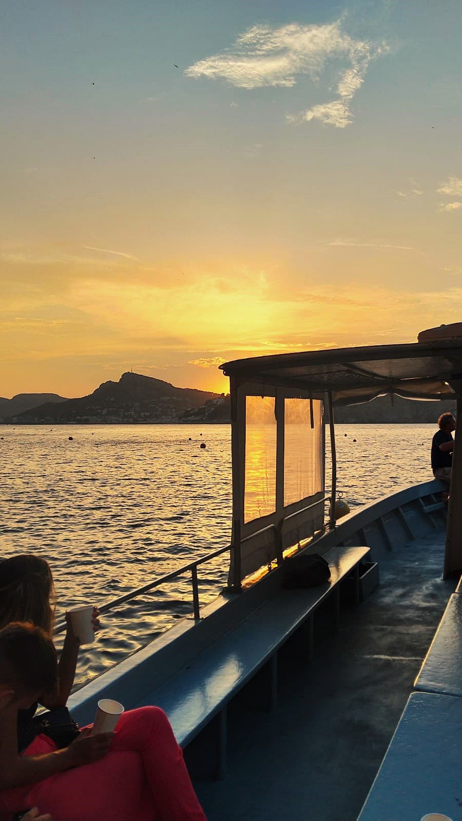 Capvespre a les Illes Medes — Passeig en Vaixell 'Sunset' des de L'Estartit