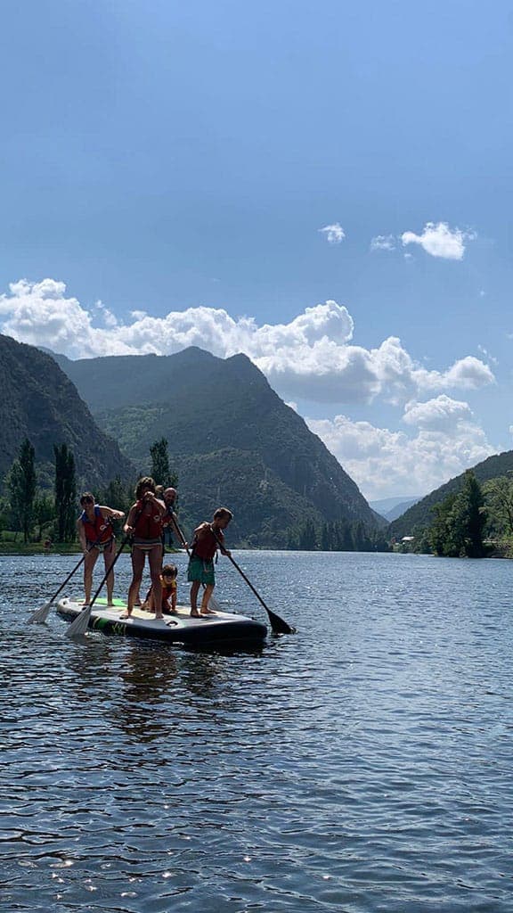 1h location paddle geant au Lac de la Torrassa - La Guingueta d’Àneu