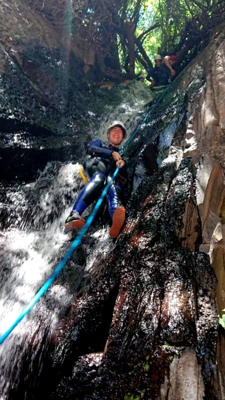 Barranco 'Los Cernícalos' en el bosque de Laurisilva de 2h30 en Gran Canaria