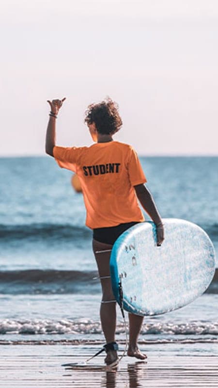 Tenerife: Surfing and wetsuit rental from 1h