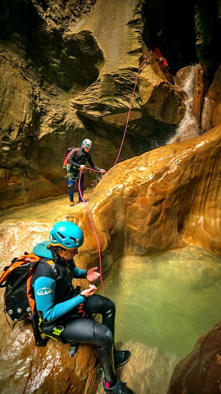 Barranquismo nivel avanzado de 4h en Jaca, Pirineo Aragonés