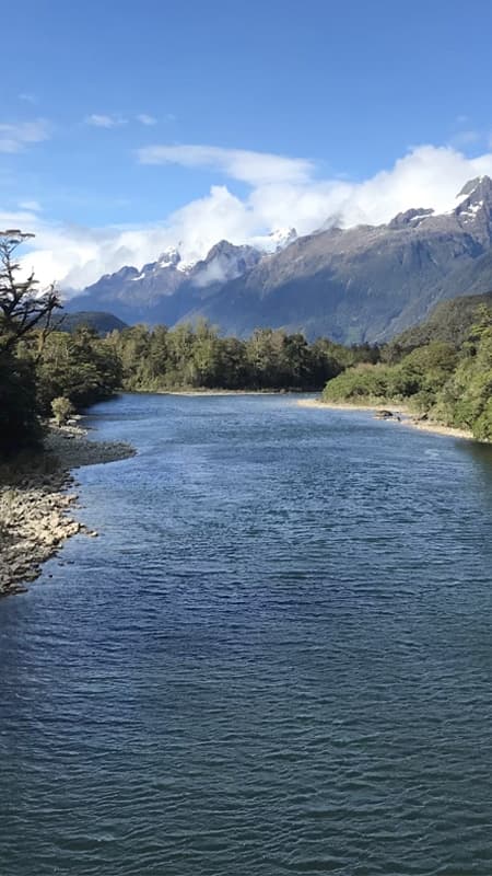 Descenso de Paddle Surf en Ávila en el río Tiétar de 5km - Sierra de Gredos