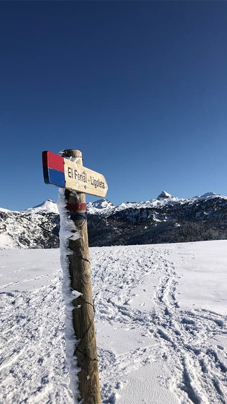 Larra - Belagua: 4-hour guided snowshoeing route in the Navarrese Pyrenees