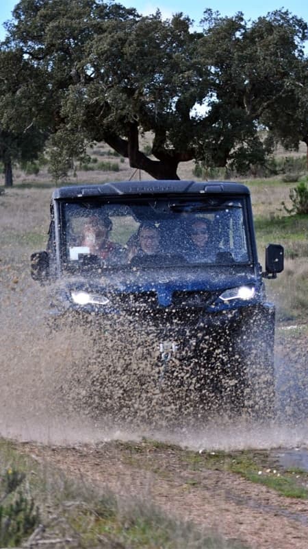 Réservoir Gabriel y Galán: Excursion guidée en buggy et en bateau avec skipper à La Granadilla de 3h à Cáceres
