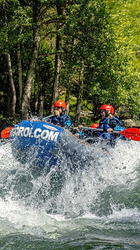COMBO Pyrenees: Rafting on the Noguera Pallaresa + Kayaking at La Torrassa