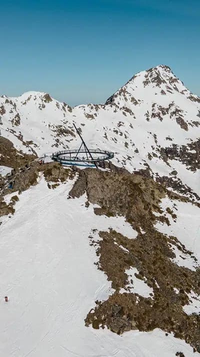 Andorre: Route de randonnée de montagne du mirador Solar de Tristaina dans la station d'Ordino (télécabine Tristaina et télésiège Creussans inclus)
