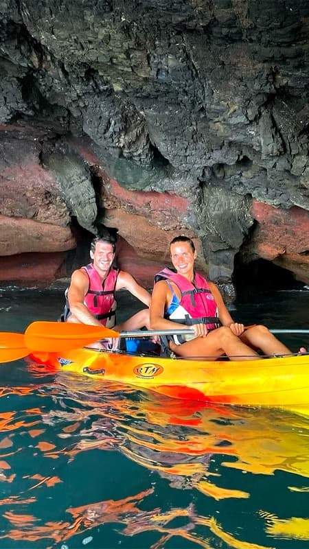 Lanzarote: Ruta guiada amb caiac de 2h a la Platja Blanca