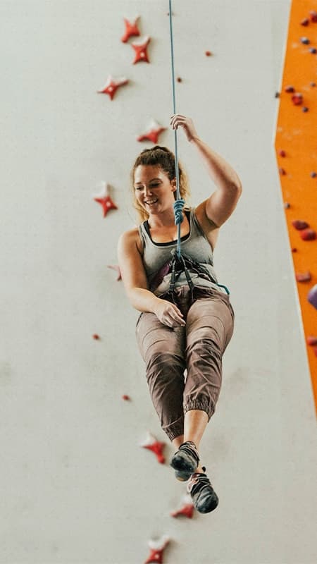 Escalade en salle pour débutants de 3h à Jaca, Pyrénées aragonaises