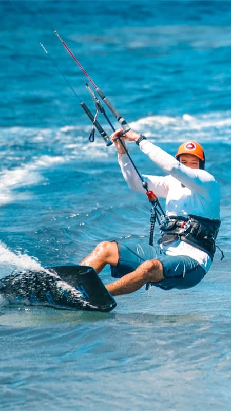 Delta de l'Ebre: Curs de kitesurf per a 1 persona de 2h o 3h