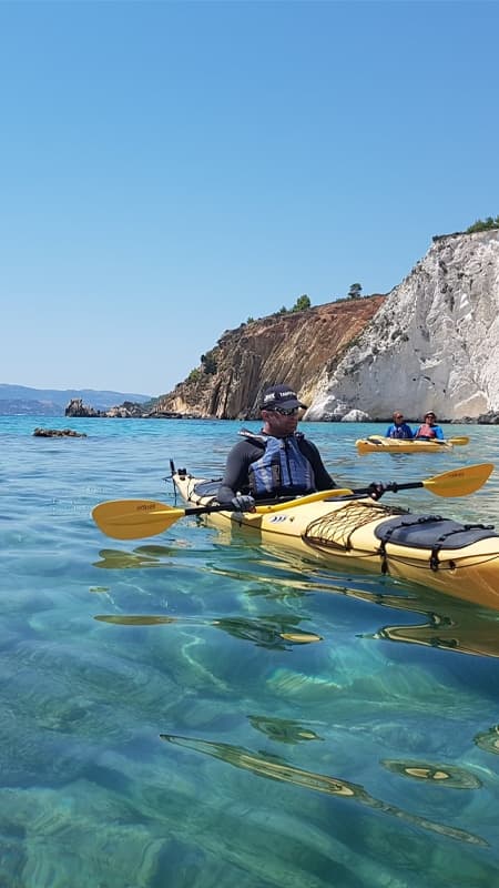 Alicante: Excursión guiada en kayak en la Cala El Portet de 2h30