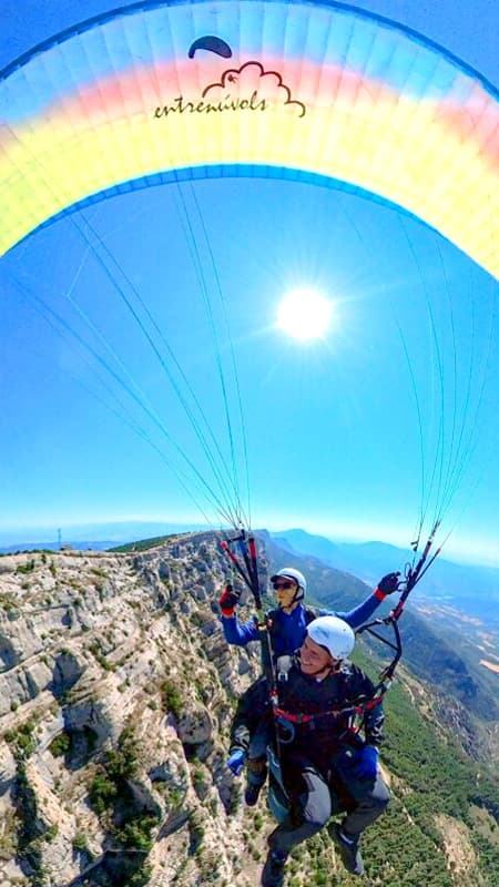Morning Paragliding Flight in Àger: Smooth Glide with No Turbulence over the Serra del Montsec