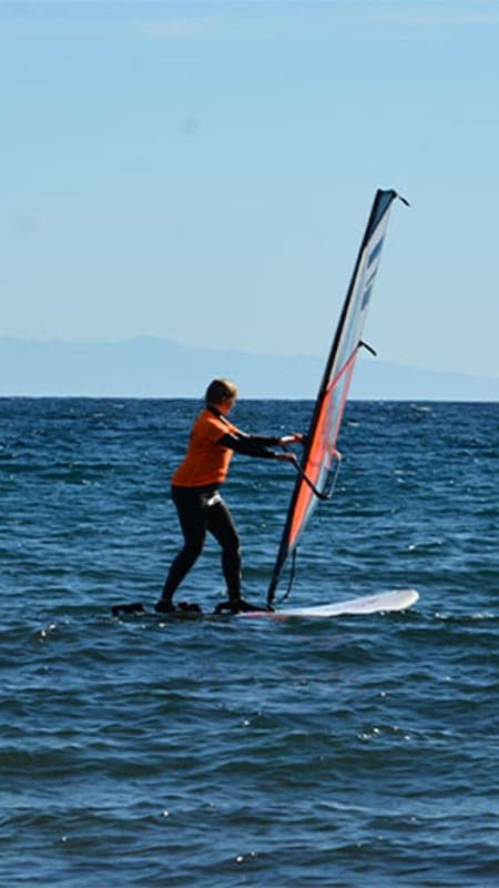 Tenerife : Cours particulier de 2 heures de windsurf - Niveau débutant.