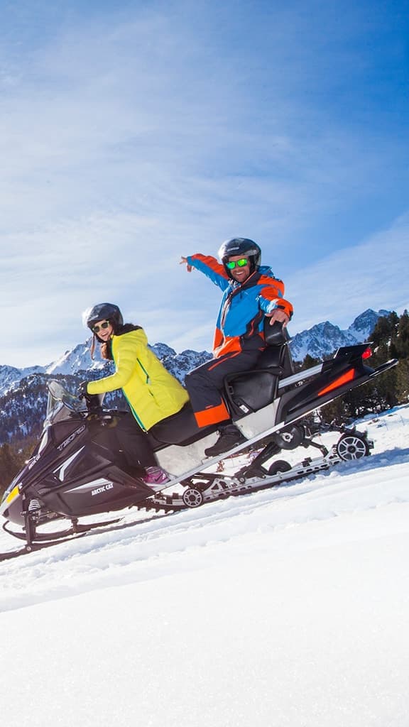 Andorre : COMBO Mushing de 2 km + Motoneige 30 min – Grau Roig