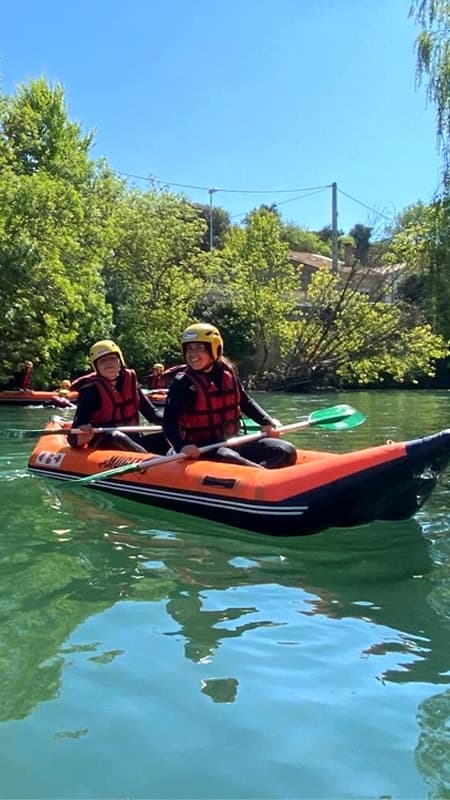 Ruta guiada de kayak para niños en el río Ega en aguas tranquilas de 1h en Navarra