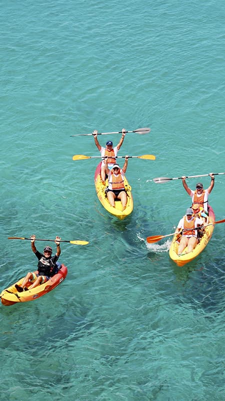 Lanzarote: Guided kayak tour of 2h in Playa Blanca