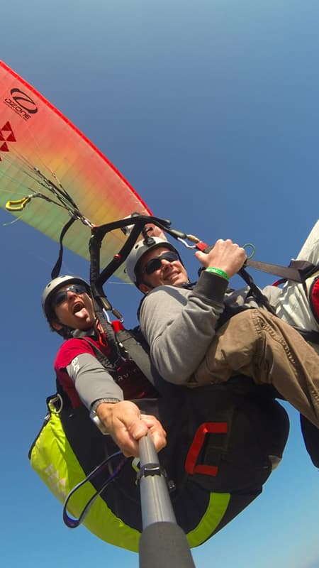 El Hierro: Paragliding in the El Golfo area