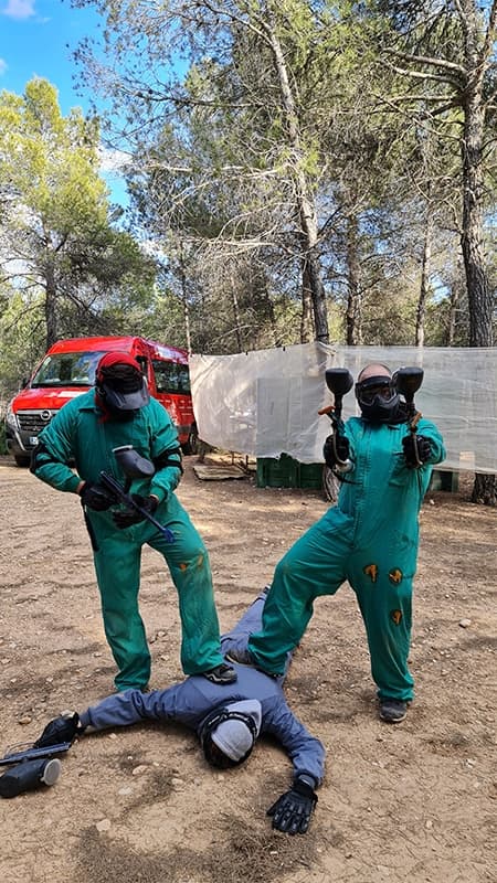 Paintball Venta del Moro · Camp Outdoor per a Grups a València (fins a 100 persones)