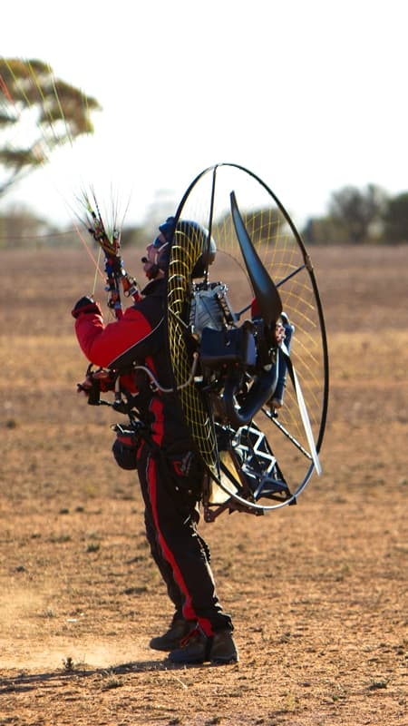 Madrid: 1h paramotor or paratrike flight with video of the medieval route