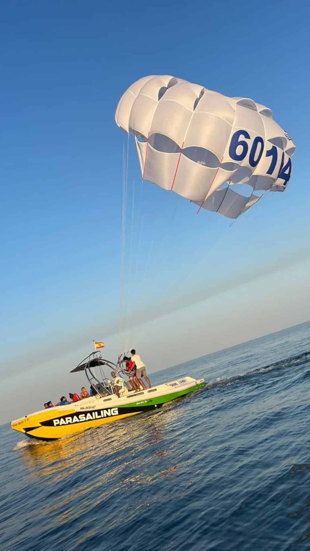Parasailing in Fuengirola, Málaga