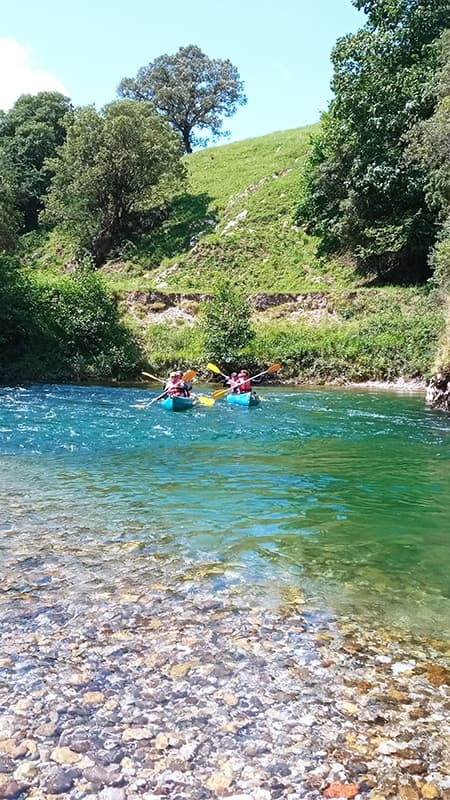 Descenso en canoa por el río Deva — 12 km, ruta completa hasta Tina Mayor
