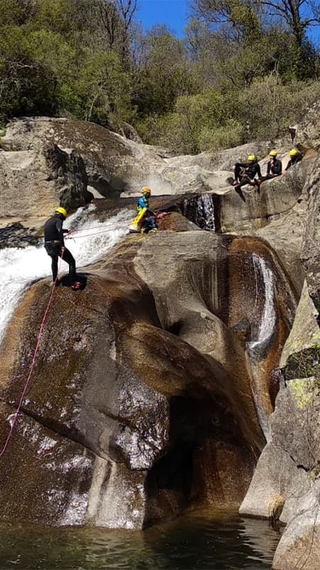 3h30 de Barranquismo en el Barranco de Arbillas, Gredos - Nivel iniciación