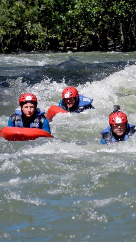Hidrospeed a l'Alt Ebre — Descens cos a cos a Cantàbria