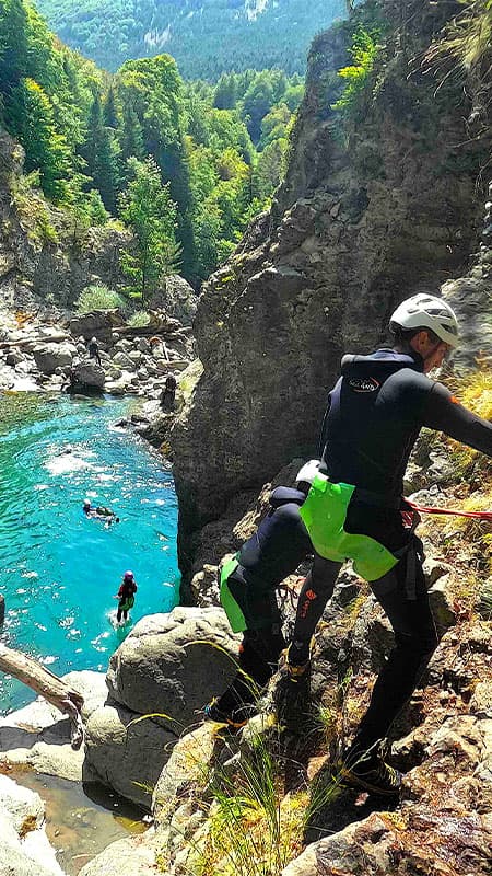 Canyon d'Ordiso à Bujaruelo : granit alpin et fonte des neiges dans la vallée de l'Ara, Ordesa