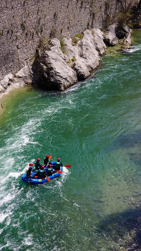 Rafting sur le Río Ara : initiation à la dernière rivière sauvage des Pyrénées depuis Jánovas