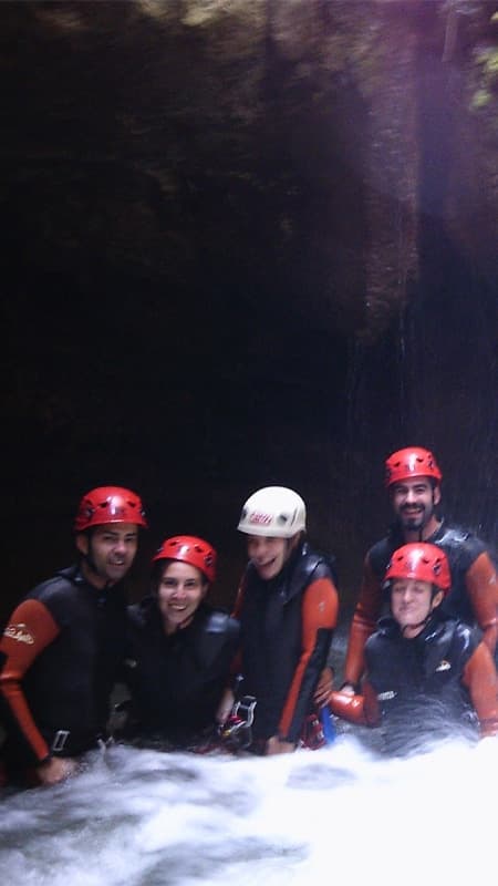 Canyoning Cueva del Hocino de Tramacastiel 4h Niveau Intermédiaire à Teruel, Bas Aragon
