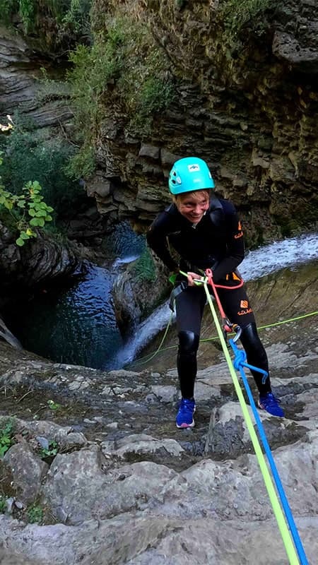 Canyon du Furco à Broto : canyoning d'initiation avec rappels dans la Vallée de l'Ara