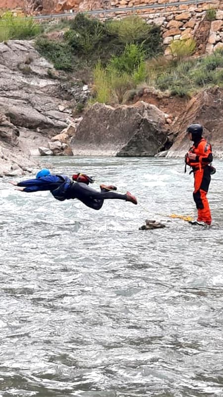 Gymkhana Acuática para Adultos en el Río Gállego — Nivel Aventura, Murillo de Gállego