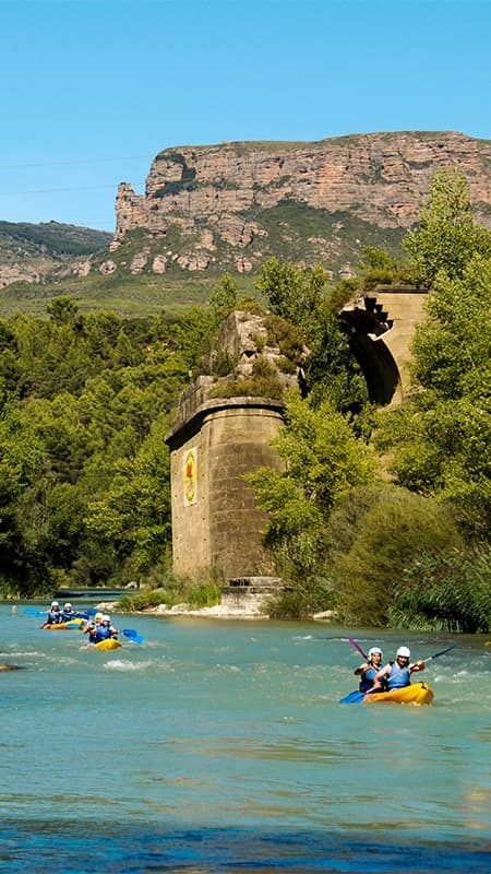 Hard-shell canoe descent on the Gállego river: master the water from within, Murillo de Gállego