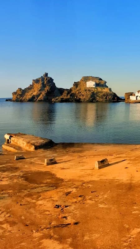 Menorca: Lloguer de caiac doble de travessia de 1 a 7 dies per envoltar l'illa de Menorca