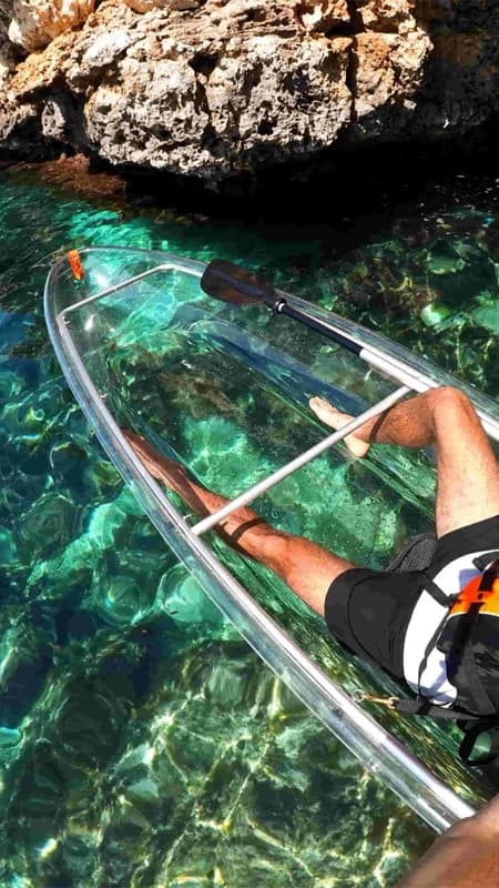 Ruta Guiada de 2h en Kayak Transparente Menorca: Port d’Addaia