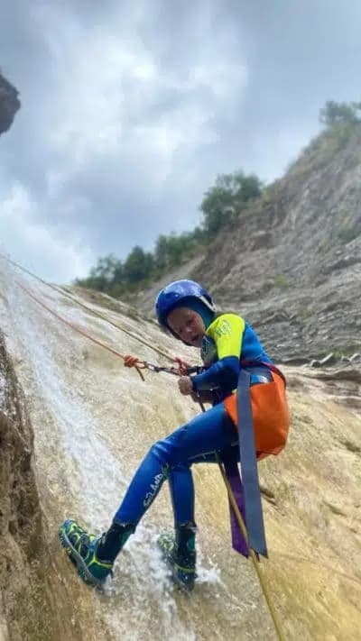 Barranquisme al Pirineu Aragonès en família, a prop de Murillo de Gállego