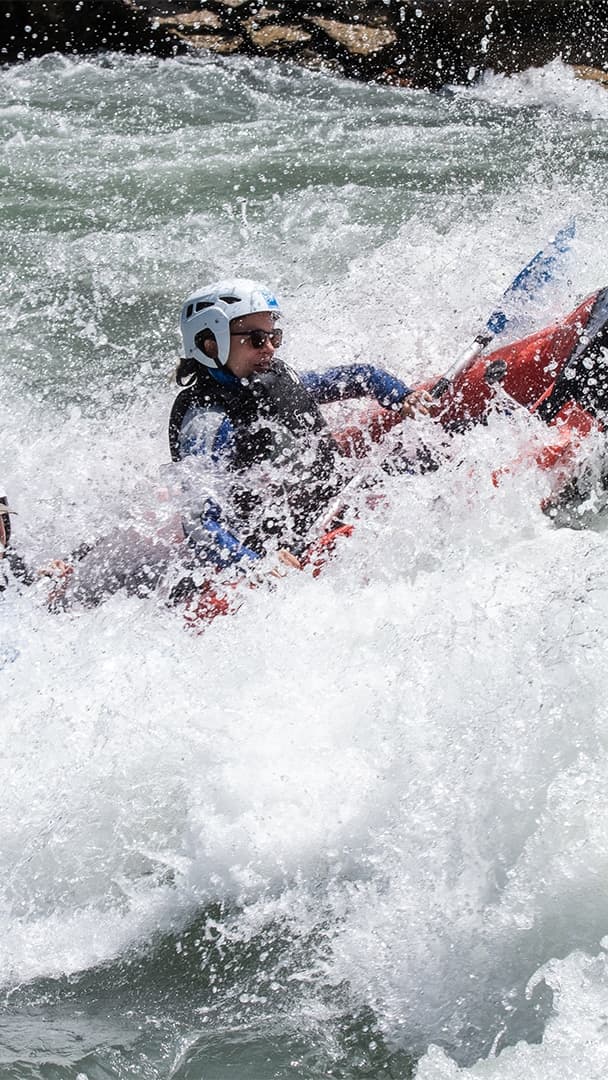 Open Kayak on the Gállego River: your boat, your pace