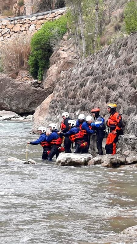 Gymkhana Acuática para Adultos en el Río Gállego — Nivel Aventura, Murillo de Gállego