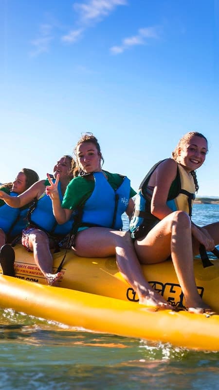 15-minute Banana Boat ride on the Aguijón Reservoir in Badajoz