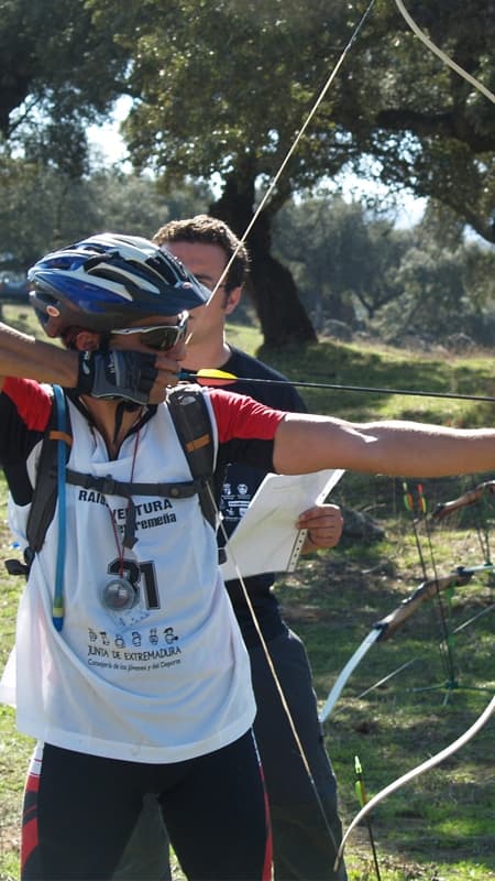 Embassament de l'Aguijón: Circuit de raid multiaventura a Badajoz