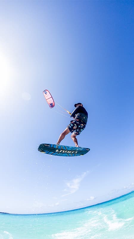 Tarifa: Curs de kitesurf per a 2 persones de 3, 4 o 5 dies - Nivell avançat