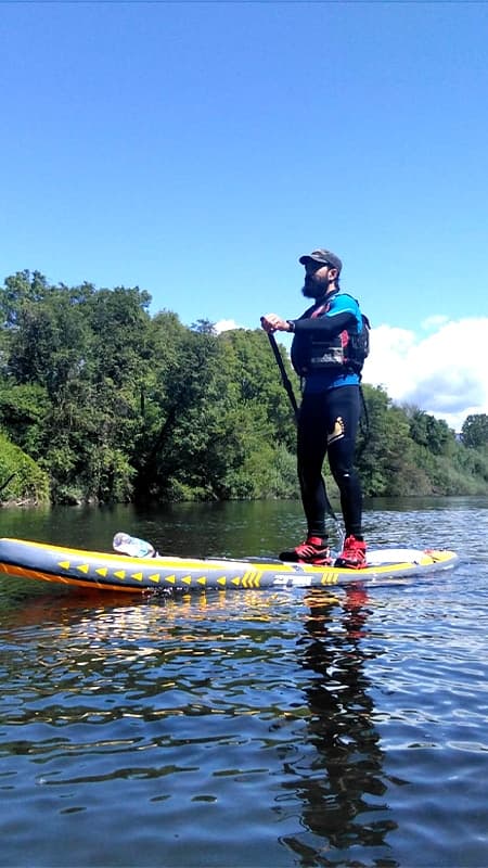 Parc Regional de la Serra de Gredos: Descens guiat amb pàdel surf al riu Tiétar de 5km