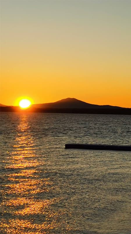 4h Ruta en Paddle Surf Nocturno con Observación de Estrellas y Picnic en Cáceres: Embalse de Gabriel y Galán